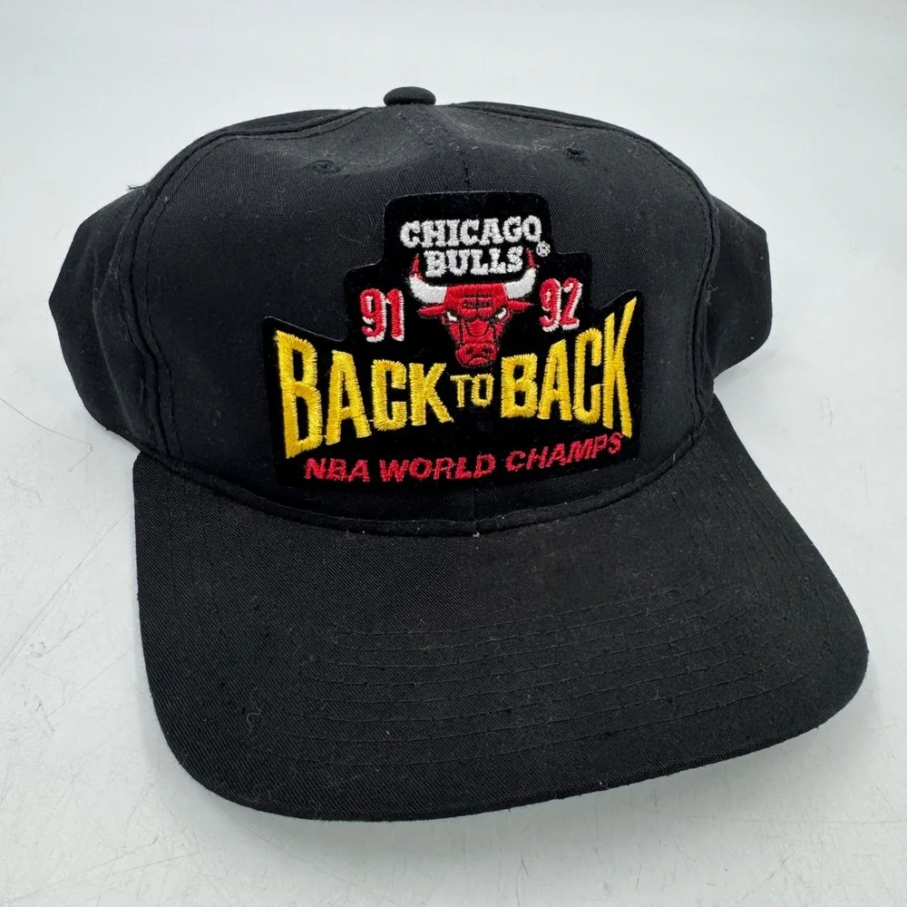 Vintage Chicago Bulls Back to Back NBA World Champs 91 92 Black Hat Cap